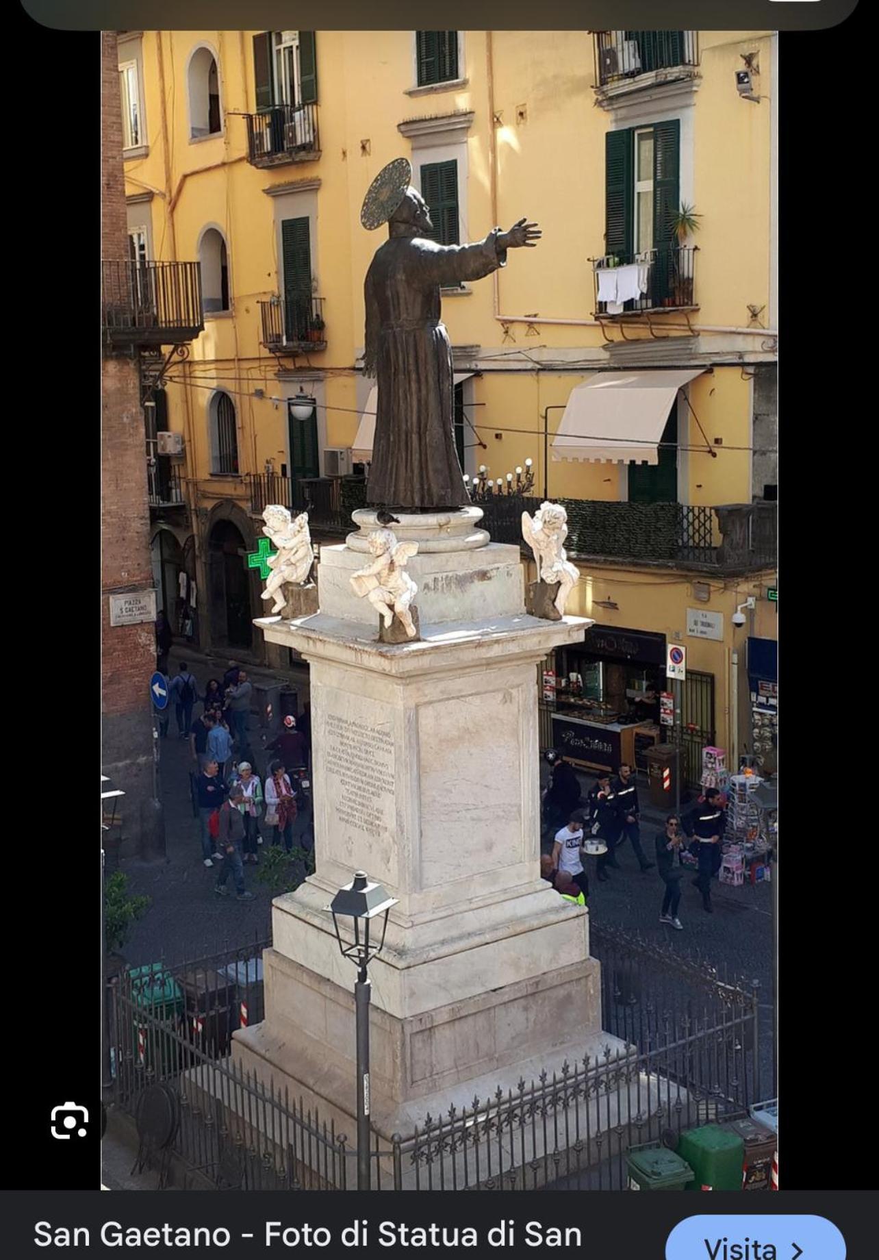 Love And Rose Affittacamere Napoli